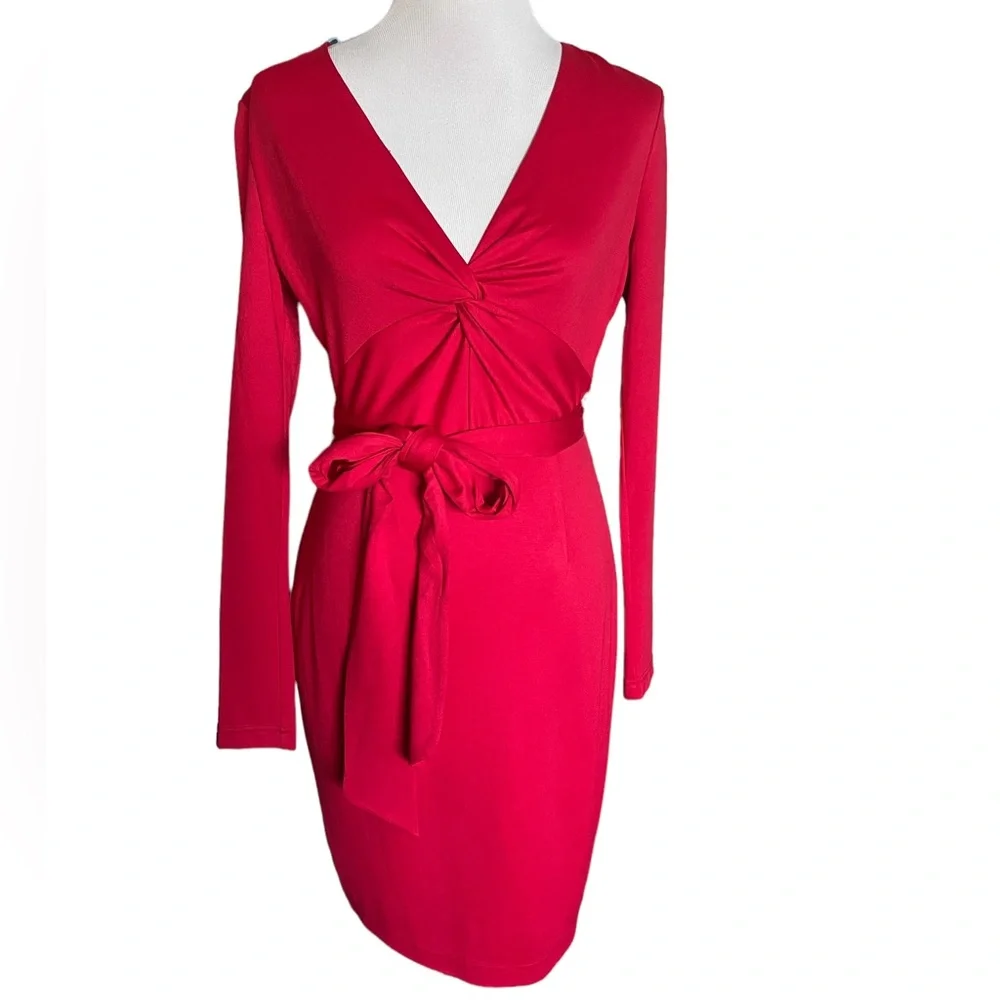 LDT Dress - Picture 2 of 6